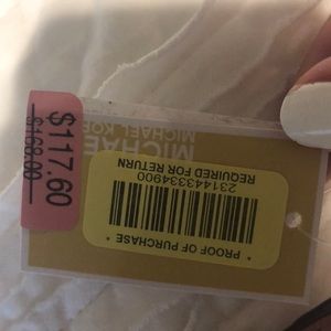 Michael Kors Bags - Michael KORS pink Wallet (NEVER USED) Michael Kors Bags - Michael KORS pink Wallet (NEVER USED)